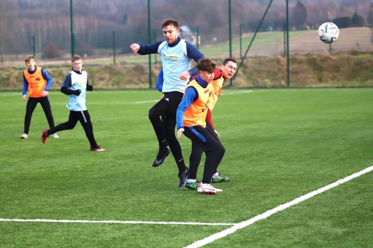 SPEC Stal Łańcut z wygraną w meczu kontrolnym z Ekoballem Stalą Sanok [foto]